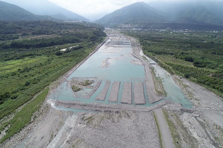 百年大旱抗旱水井緊急供水，地下水位已回升正常—高屏地區隘寮溪補注回補.jpeg