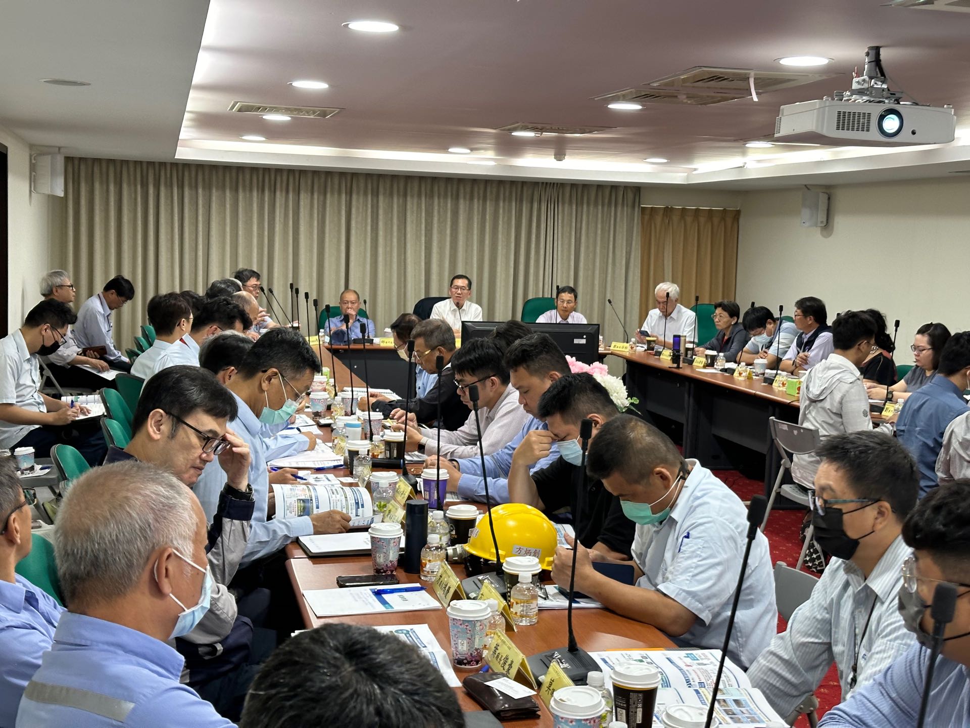 楊志清署長邀請林園產業園區石化業者.jpeg